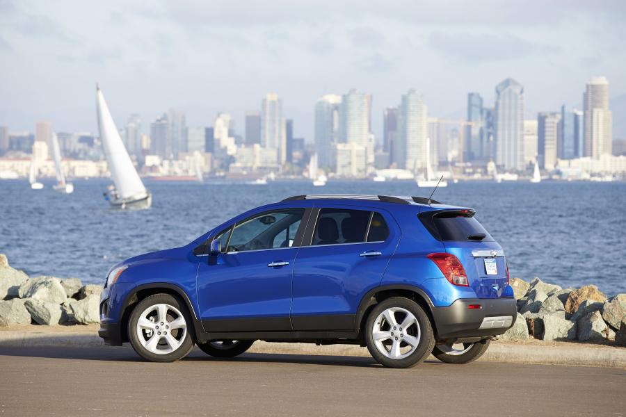  Chevrolet Trax 2015 года  (US) (фото 9 из 24)